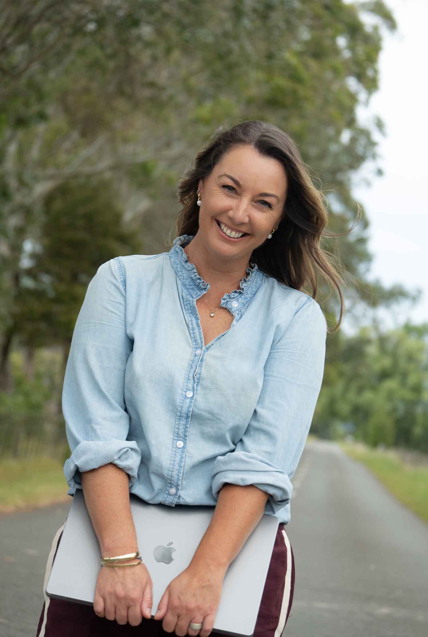 Becks Tosswill - The Farmers Daughter